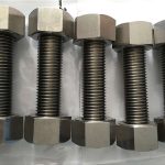 nikkellegering 400 en2.4360 volledig draadstang met moerenbevestiging